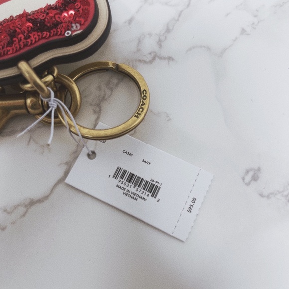 Coach x Tom Wesselmann keychain - Picture 3 of 6